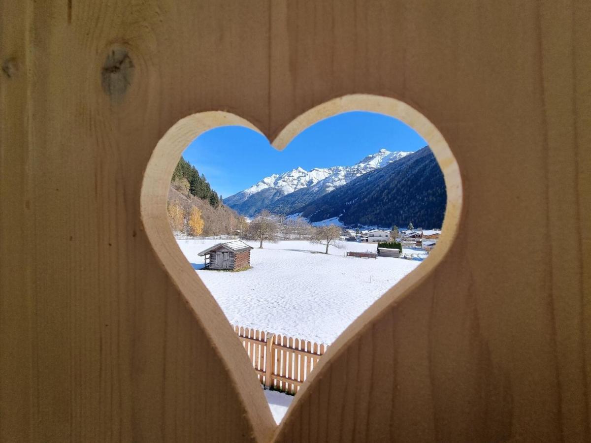 ניוסטיפט אים סטובאיטל Apartments Alpenpanorama, Neustift מראה חיצוני תמונה